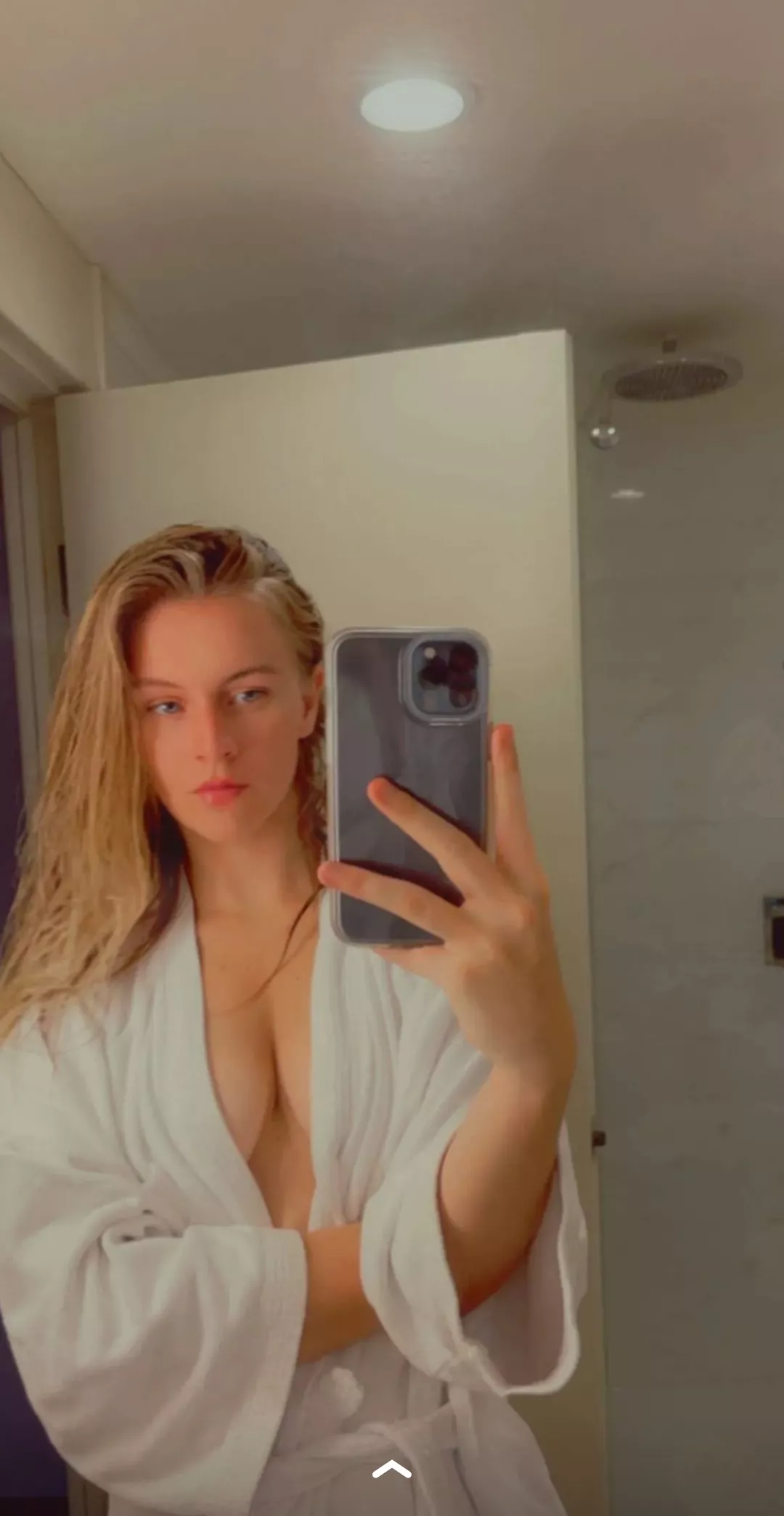 Selfie posted by Shorty_R