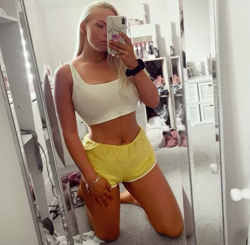 🔥 selfie by Such_Rub5915