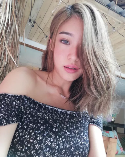 selfie by big_guy_4by4