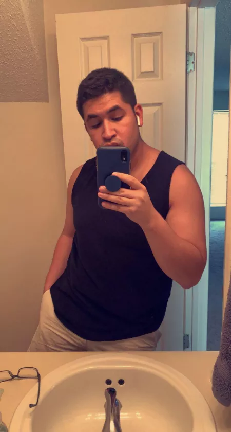 Selfie I took waiting for the Genshin update… who’s on your team? by Warlock528