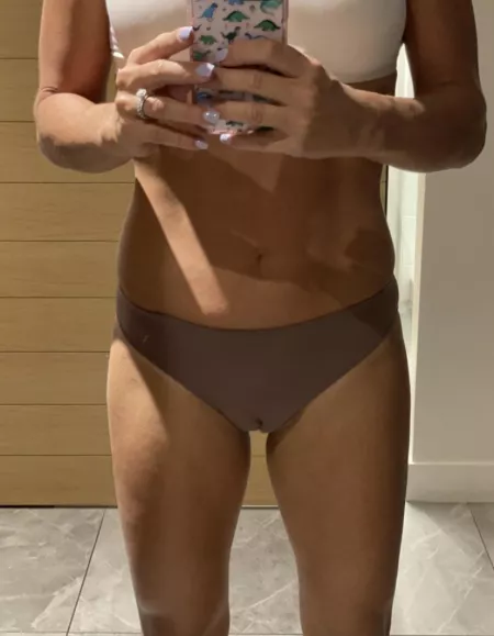 Selfie of my 🐪. Real mom 🚨. Hope you like. Sorry the lighting isn’t great. by Altruistic_Soil4830