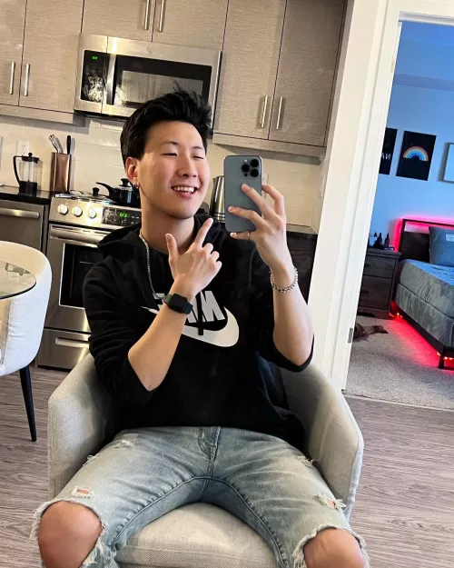 Selfie Sunday :) Hope ur day is good!! by toogoodtobetruedude