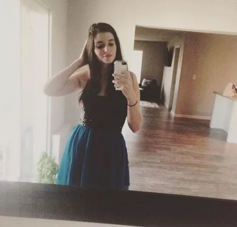 Selfieeee by tkorzon5