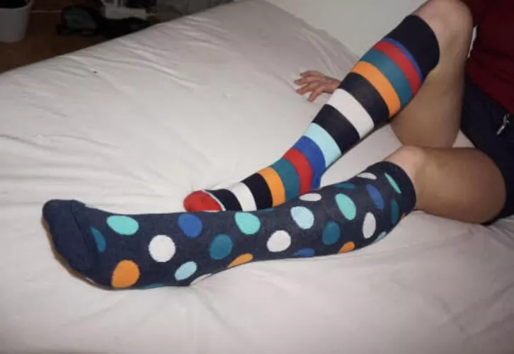 [Selling] 2 day wear so far 🥰💕 Between work, college classes, and my workout these socks will give you a run for your money 😁 kik: haileyluvsyoubb by snickylatham