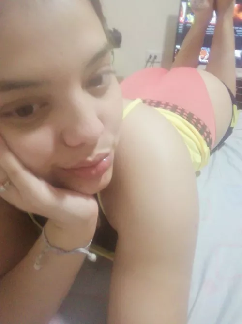 [Selling] (20) years old [F] 😽 latina girl looking for my serius daddy ♦️ ( personal pics and vids 📸, sext with live pics and vids🍏 and sex tapes ⏯️, Lesbian content 😛 drop box 🎁 A nice Doom girl 🤤 Kik: prettyasszhandra Snapchat by kerme200