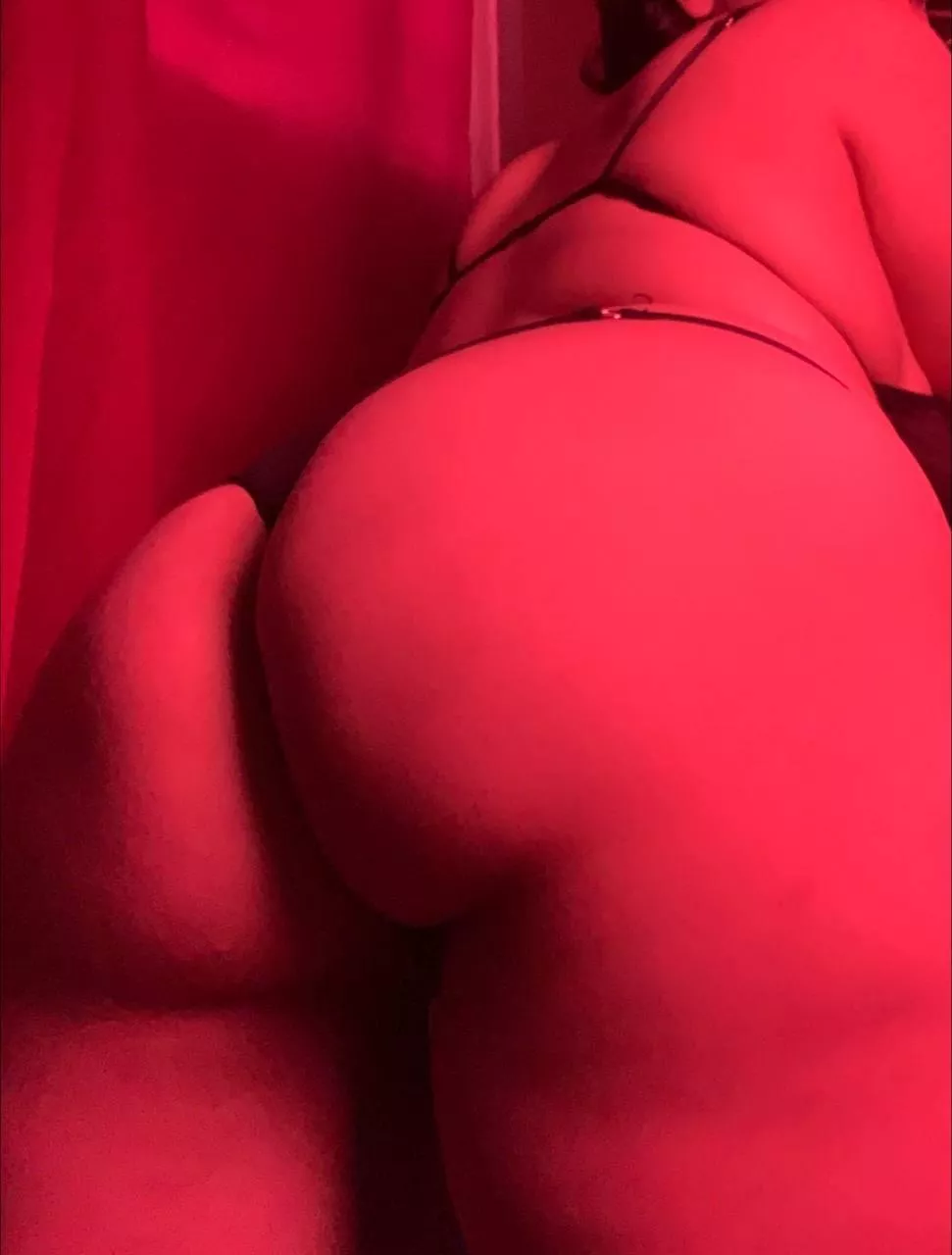 [selling] Available for [pic] [vid] [cam] [sext] [snp] [rate] [gfe] [kik] [skype] Snapchat SPOILED_CHAR Kik MINNIE.CHAR666 posted by wila669