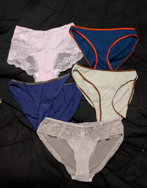 [SELLING] 💥 Blue & purple panties $5 off during January! 💥 Fet friendly add ons available. 🎁 Bras, lingerie, sweatpants, sexting, etc also for sale. 💰 Cashapp, Venmo, Amazon GC 💰 ⏩SERIOUS BUYERS ONLY⏪ by DezrtBat