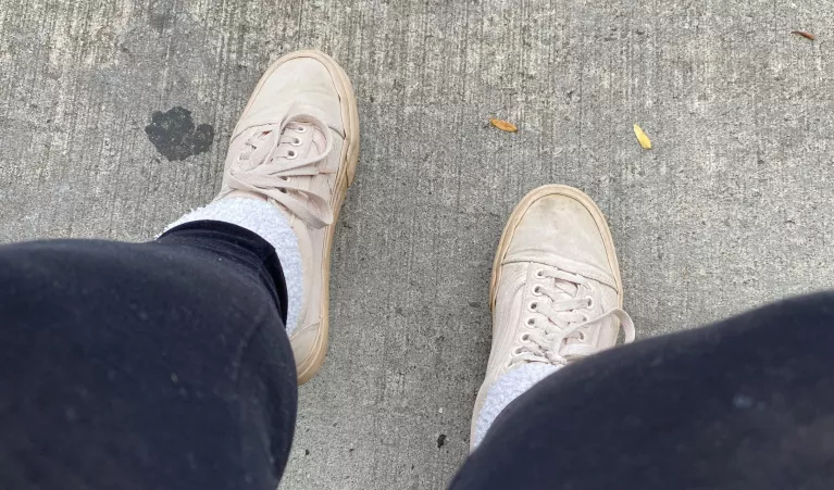 [Selling] {Canada!} Wonder what these fluffy socks will smell like once I get home 🦶🏻🧦👟 by CinnamonSpitfire