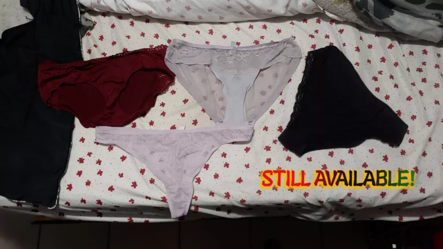 [SELLING] 🎄⛄Christmas/End of the Year SALE!! ❄🎊 All panties with lace on them are half off through December 31st! ⏩ SERIOUS BUYERS ONLY ⏪ 💸 Cashapp, Venmo, Amazon GC accepted 💸 UPDATED STOCK PICTURE ☺ by DezrtBat