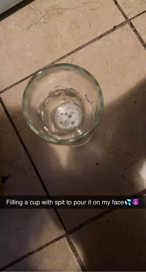 {SELLING} 👻 creatorkitty21 I verify 😉 Im kinky asf, into all types of fetish’s 🍑🦶🏼🔪💨 very flexible & I can make my pussy blow bubbles 💭 by Educational_Bus2737