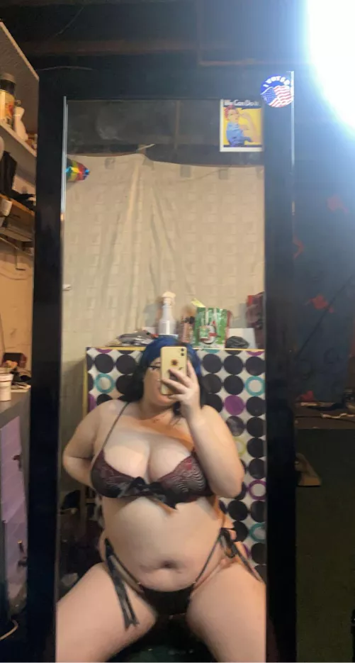 [SELLING] curvy 21yo f ready to be your naughty lil cumslut ☺️🌹 • GFE • sexting sessions • customs • dropbox link • premium • and more •🌹 $$CASHAPP/PAYPAL/SKRILL/GOOGLE PAY$$ ❤️‍🔥 ✨NO CAM. OR MEETS✨ k i k : jaylynbaby by jaylynsb