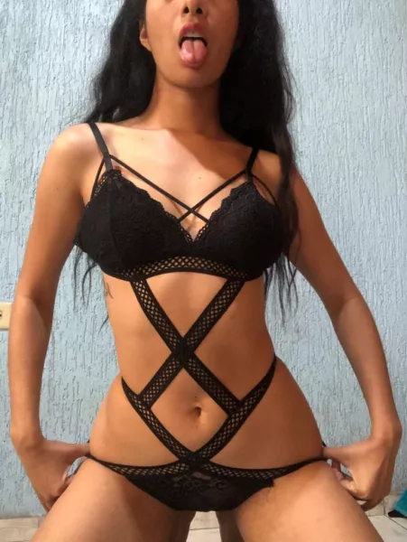 [selling] Custom & premade [pics] [vids]. 🔥🔥Dropbox over 200 files just for 25$🔥🔥 Sextapes & more🔥🔥--- KiK:: mishelle69x by mishellexXx