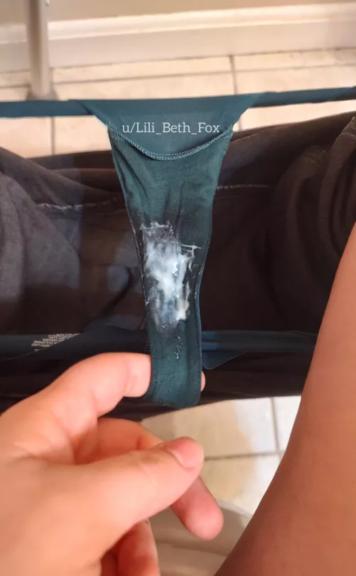 [Selling] Dirty enough?? All this is just my sweet lady cream 😋🥰 DM or Kik Lili_Beth_Fox ❤️ get on my calendar! [OC] by Lili_Beth_Fox