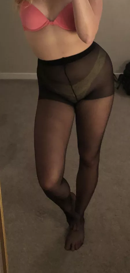 [selling] Flight Attendant pantyhose & panties worn on trips. $45! Message me 🥰 [kik] Shannon.Stew ✈️ by ShannonStew