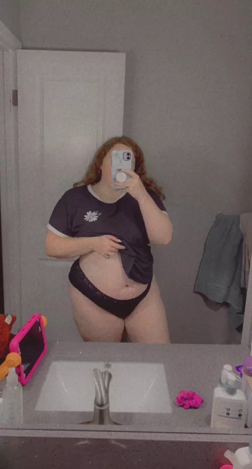 [SELLING] let’s cuddle?🥺🥶 pics, vids, sexting, GFE, dropbox(3,300+ items), panties, premium, OF, etc. KlK: ctrlr / SC: bunnybabesred by RedHeadedBunnyBabe