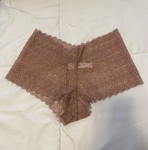 [selling] lots of new and we’ll worn panties available! Just ask for my panty drawer link so you can have my strong scent just for you! by SexyTink3