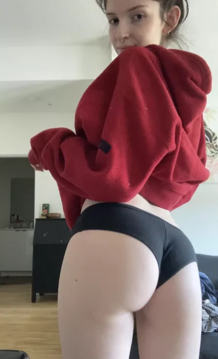 [selling] My panties go through some real creamy fun!! Stuffing pics included!!! 🥰 Kik @bugmelove by hoelygirl