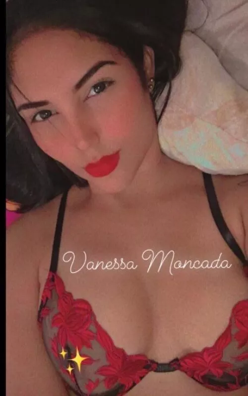 [SELLING] ✨Only for TODAY all my services in $ 20✨ SEXTING 🍑 VIDEOS 🍑 PICS 🍑 VIDEOCALL 🍑 FEMDOM 🍑 JOI 💦 CEI 💦 DICKRATES 💦 BACKMAIL | Sn4pch4t Vanessa_mon25 ✨ K1k Vane.moncada25? by Vanemoncada25