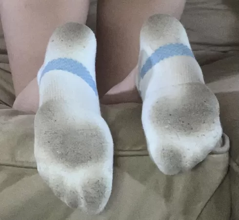 [selling] Shit be RANK 👃🤢 FREE sock removal video with purchase TODAY ONLY HAPPY HUMP DAY 😏😈 by Snugglebug22
