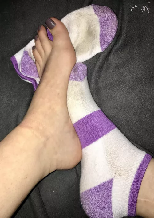 [Selling] [us] Who wants to sniff these for me after sweating all day in my boots then the gym? by SVanF15