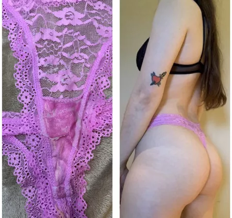 [SELLING] [USA] College slut with deliciously wet panties🌹 enjoy the scents & tastes of my panties 💕2 day wear • 3 pics • tracking info ✨$30 a pair💋kik babygirl18351 by babygirl1835