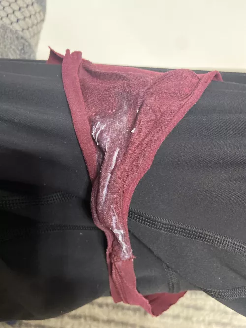 [selling] [USA] who wants a pair of juicy post-workout panties💕 $20- shipping and tracking included ⭐️ +$5 for my cum👅💦 by pretty_princess0525