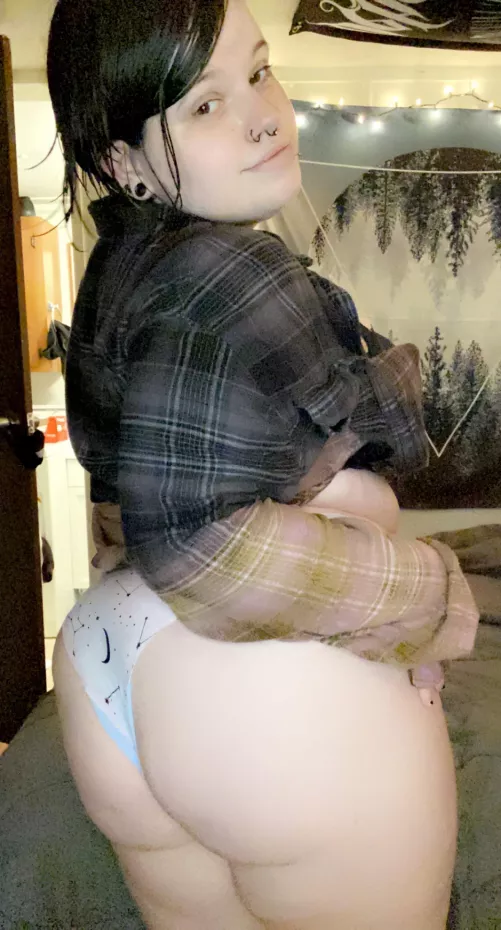 [Selling] Verified 19 Year old bbw stoner selling cute used panties❤️ wet 24/7❤️ free tracking❤️ 2-3 day wear❤️ fetish friendly!!❤️ (kik):lilraccoongirl666 or (telegram):lilraccoongirl666 • by lilraccoongirl