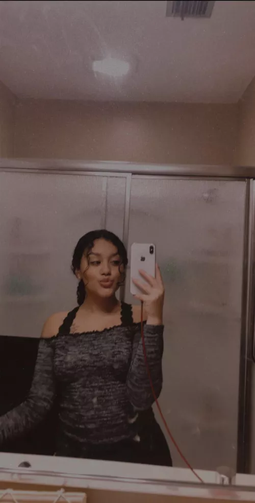 [SELLING]😊I got content for you bby, hot stuff😈 ❤Live content❤ Collection stuff❤ Promo for this week, ❤everthing you buy BLOWJOB VIDEO EXTRA❤ KIK --> cotyhoty [SELLING] by cotyhoty95