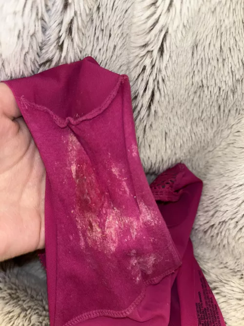 Sending out this nice juicy pair in the morning… want the next pair in your mailbox? 🐰 by bunnybgood