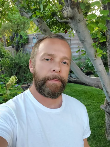 Sending you love today 💚 for anyone that needs it! by bishopsknight