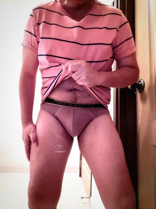 Serving up salmon today. 🍣🎣🐟 by chubbo57