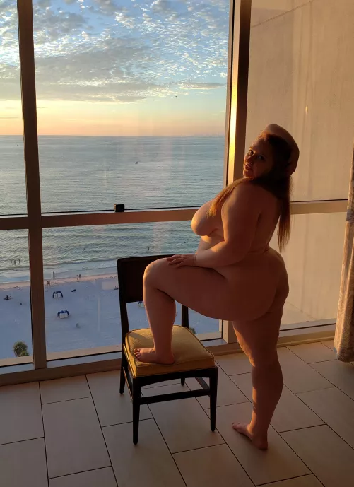 Serving up some thick thighs today 😊 by rubydawn90