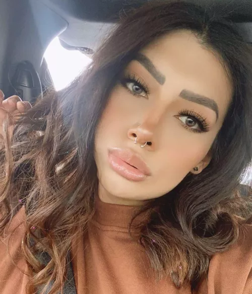 Sexiest lips in the Western Hemisphere by Ok-Comfortable7898