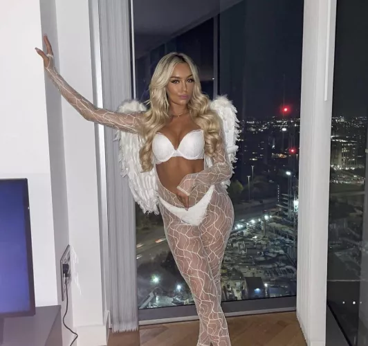 Sexy angel by Weird-Dragonfly-82