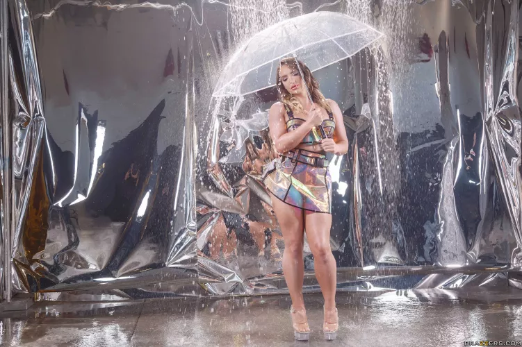 Sexy babe by ronaldobrightclass