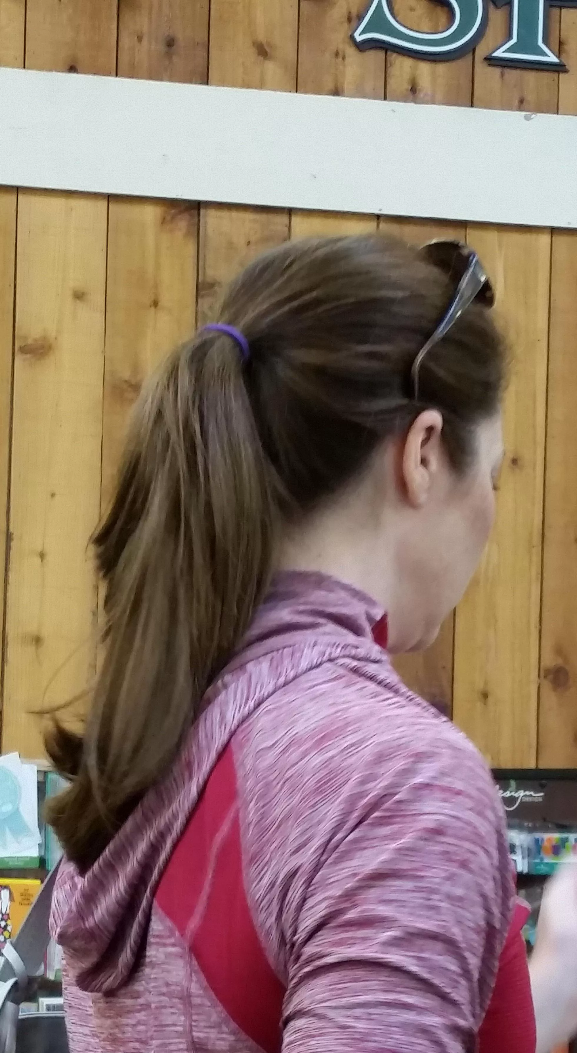 Sexy brunette ponytail posted by maxsmithdfw13