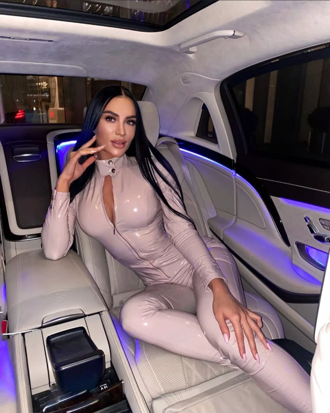 Sexy car and girl posted by Katherinekiss