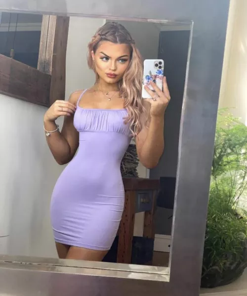 Sexy dress by Alarmed-Confusion-19