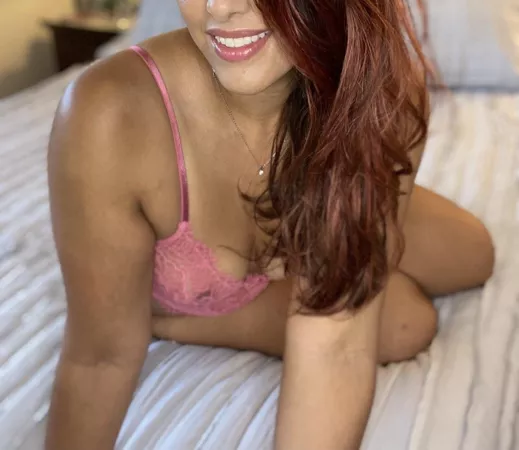 Sexy, elegant and naughty (f) by Sunnydays_88