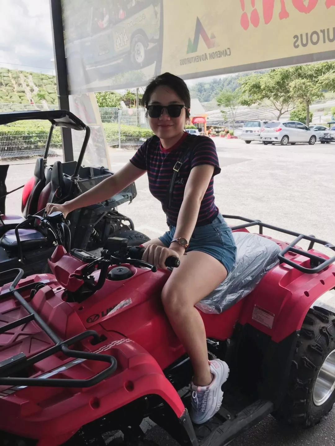 sexy girl with thick thighs in jeans shorts on an atv posted by tigolbittiesbigolti