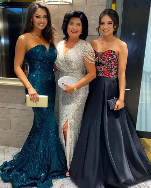 Sexy Gowns by tbblkfbigs