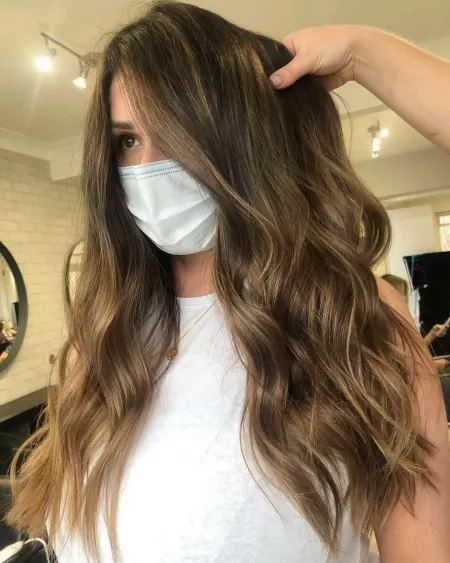 Sexy in a face mask by [deleted]