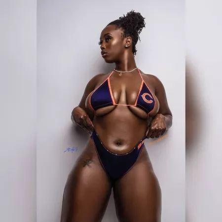 Sexy Milf by UsedError