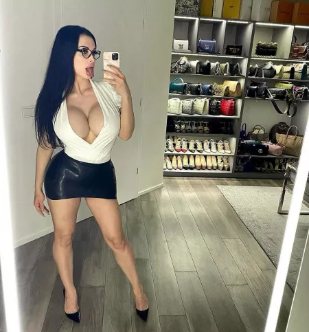 Sexy outfit by wastemonkey