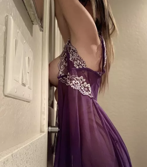 Sexy sexy girl by NerdyCookieBaker