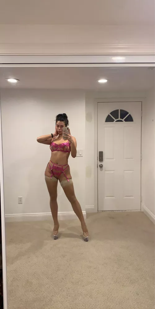 Sexy Tuesday selfie by sydyonce