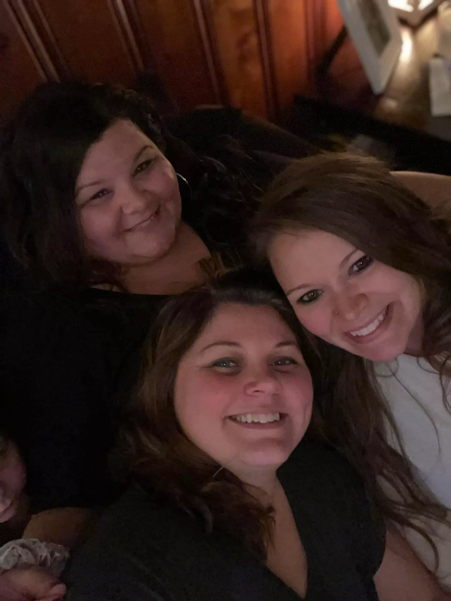 Sexy young MILFs…1, 2, or 3? 🤍🖤 posted by ganggang89882