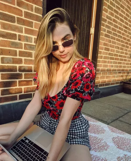 Shades by ProximaBee