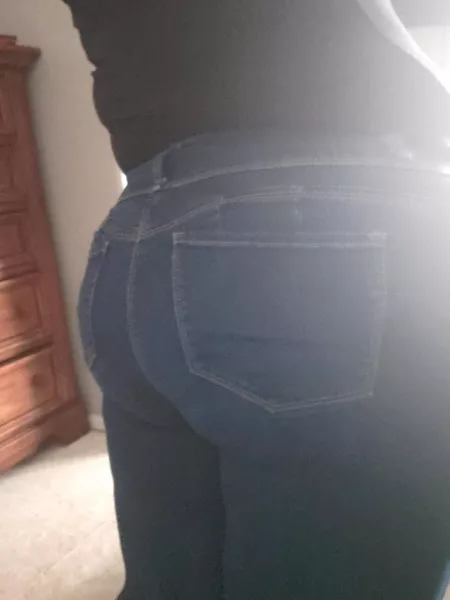 Shake my ass into these jeans. by meganbbw87