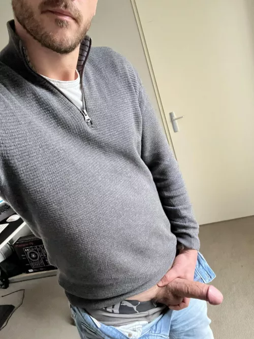 Shall we go out for Friday drinks? [41] by LukeDEBX